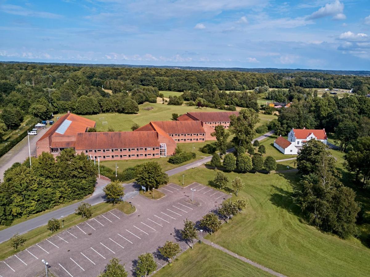 Bymose Hegn Hotel & Kursuscenter Helsinge Exterior foto
